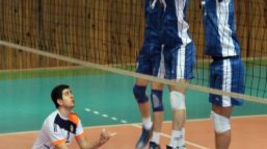 Voleybol Erkekler 2. Ligi'nde Finale Y&uuml;kselen Takımlar Belli Oldu