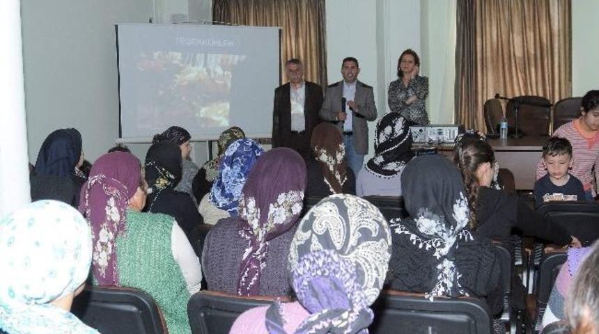 Pınarbaşı&rsquo;nda Kadın Hastalıkları Konulu Panel