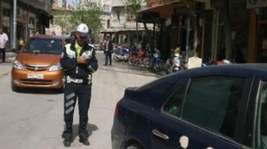 Kurallara Uymayan S&uuml;r&uuml;c&uuml;lere Ceza Yağdı