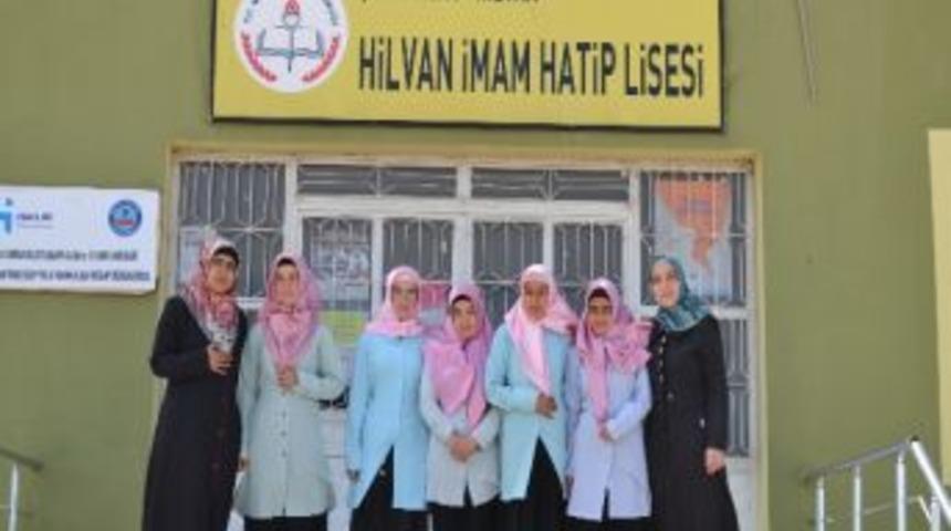 Hilvan İmam Hatip Lisesi &Ouml;ğrencilerinin Başarısı