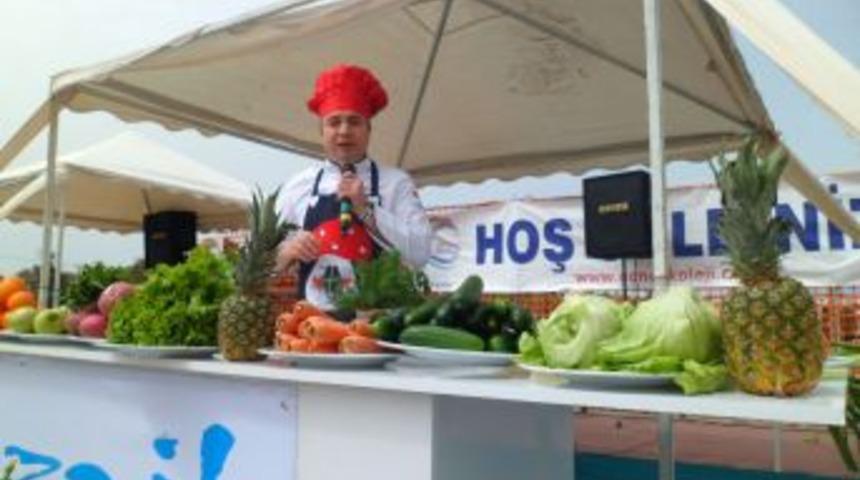 Didimli Hanımlar Oktay Usta'yı Ağırladı