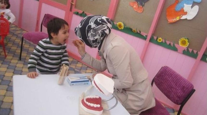 Minikler Ağız Ve Diş Sağlığını &Ouml;ğrendi