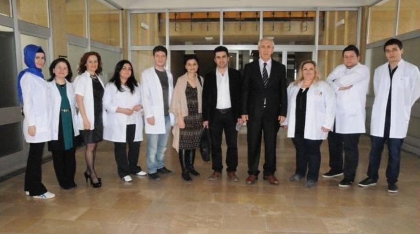 &Ouml;zel Gereksinimli &Ccedil;ocuklara Oyun Becerilerinin &Ouml;ğretimi