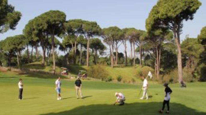 D&uuml;nya Kurumsal Golf Turnuvası&rsquo;nda İsko&ccedil;ya Bileti Cornelia Group&rsquo;un