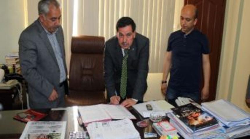 Sarı&ccedil;am&rsquo;da Hizmet Binası İ&ccedil;in İmzalar Atıldı