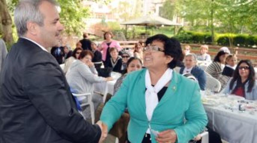 Kadınlar Birliği &Uuml;yeleri Kozan'ı Gezdi