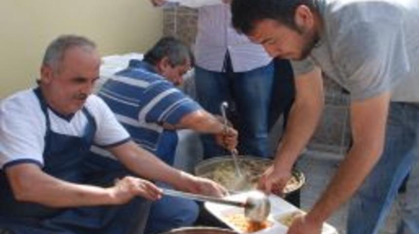İskenderun&rsquo;daki Yeditepeliler &lsquo;hayır G&uuml;n&uuml;&rsquo;nde Buluştu
