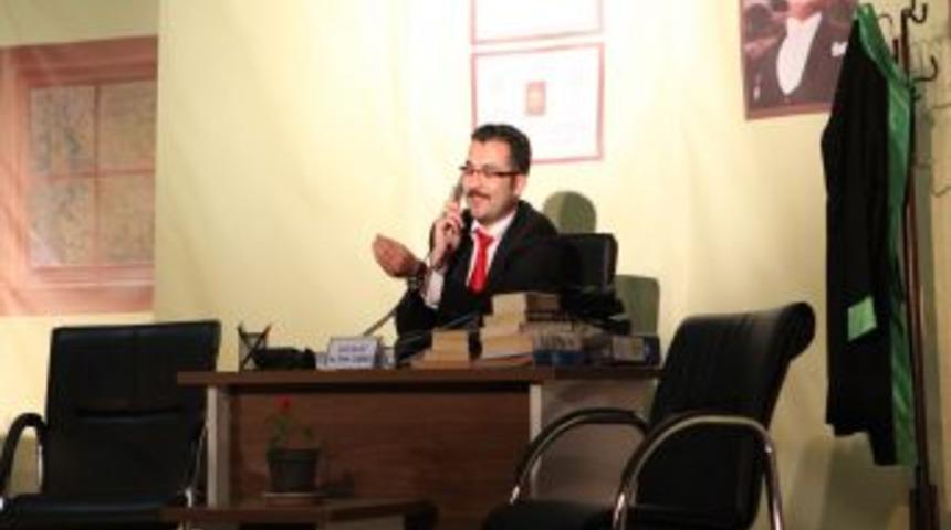 Mahkumlar Tiyatro Oyunu Ile Stres Attı