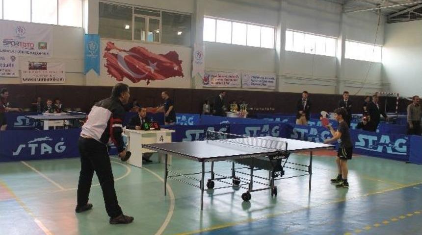 Yıldız, Masa Tenisinde H&uuml;nerini G&ouml;sterdi