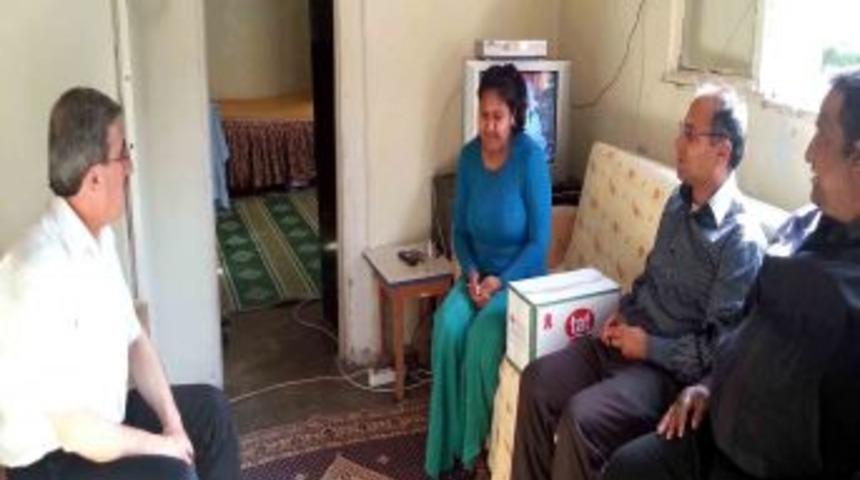 Romanların Yaşadığı Mahalleye Toplum Merkezi A&ccedil;ılacak