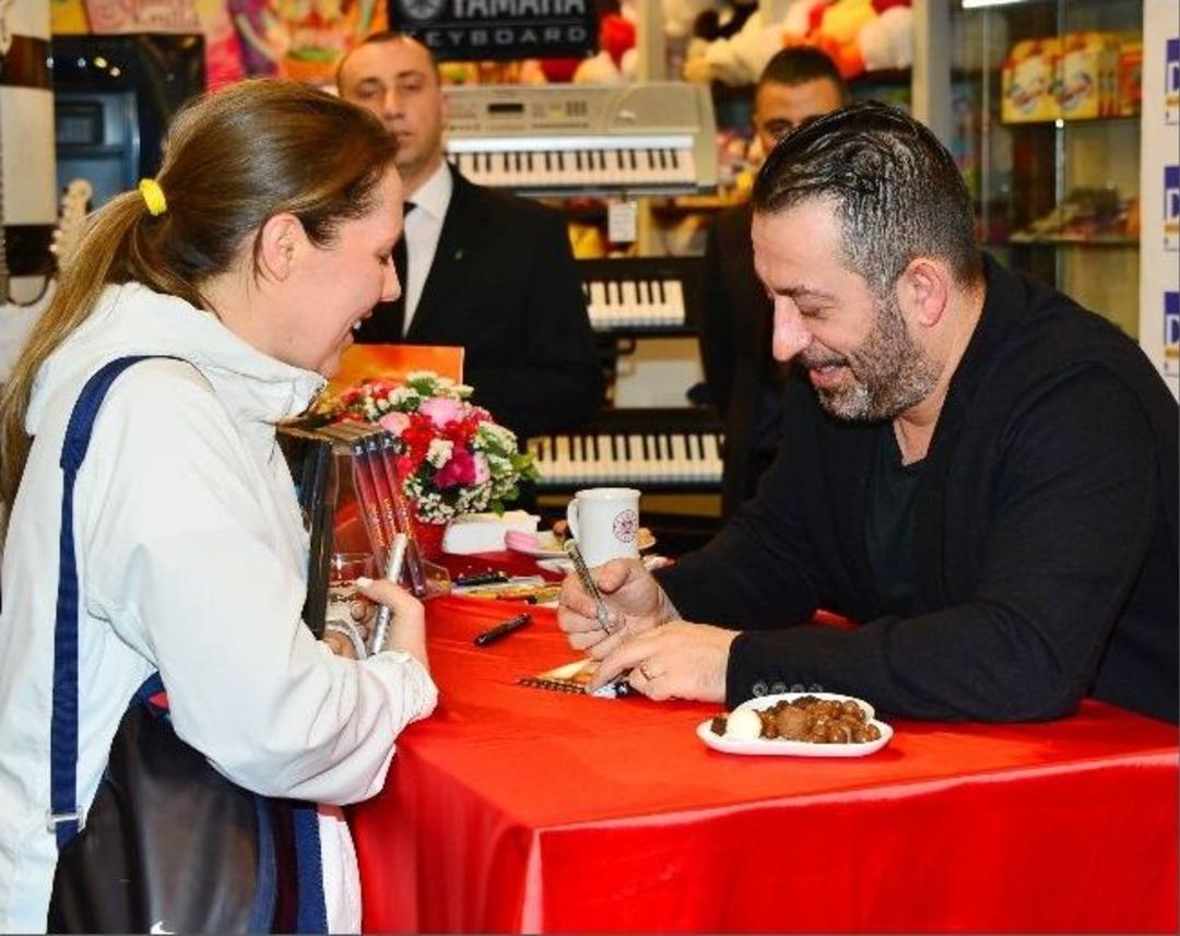 Cem Yılmaz&rsquo;dan Duygu Dolu Anlar