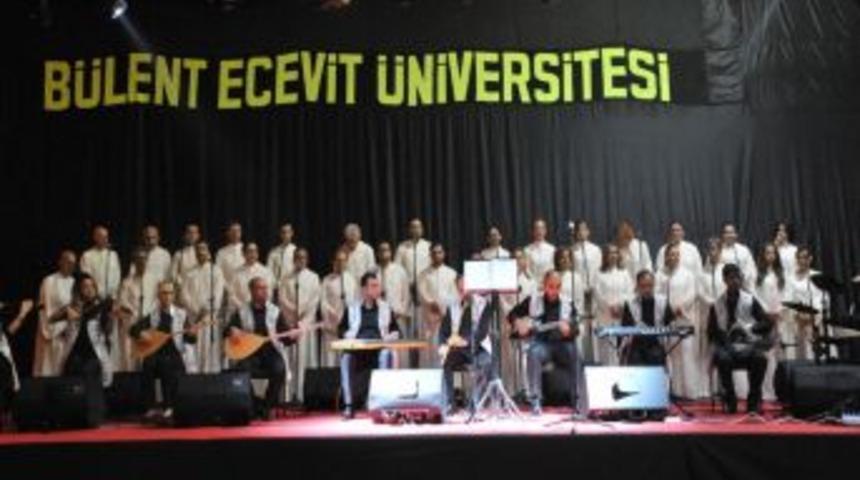 Medeniyetler Korosu'nun Konseri B&uuml;y&uuml;k Ilgi G&ouml;rd&uuml;