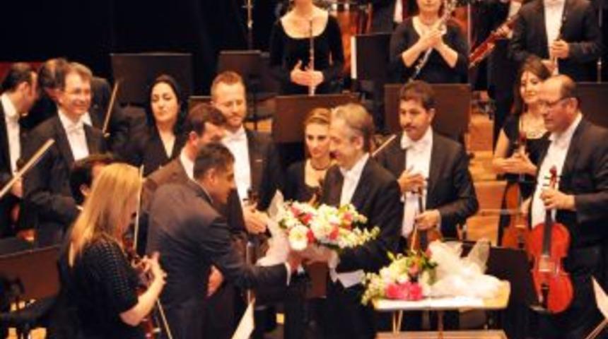 ADSİAD'dan Polise &Ouml;zel Konser