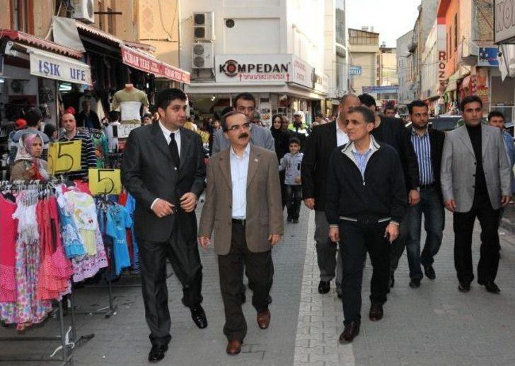 Vali Coş, Ulu Cami Ve Melekgirmez Esnafını Ziyaret Etti G5