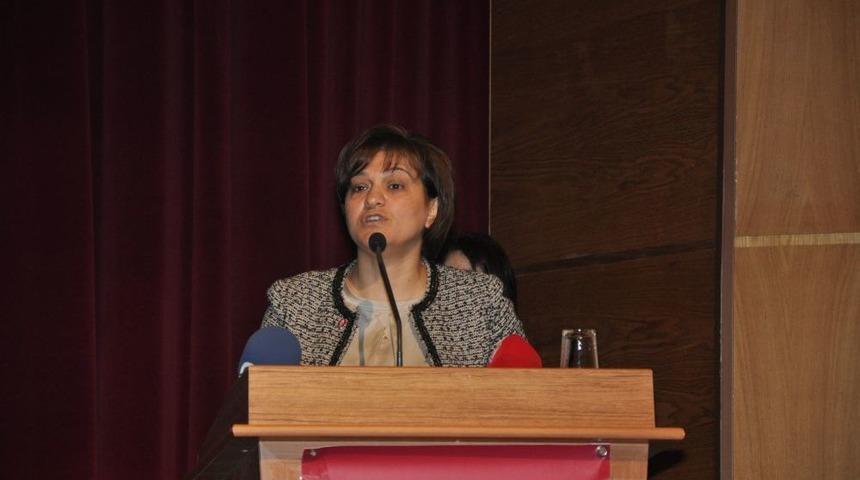 G&ouml;n&uuml;l El&ccedil;ileri Projesi Aksaray'da Tanıtıldı