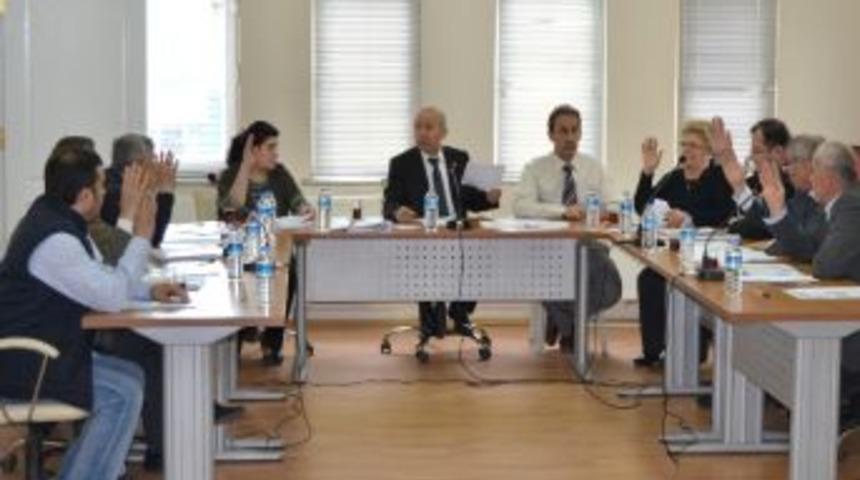 Belediye Meclisinde Komisyon &Uuml;yeliklerine Se&ccedil;im Yapıldı