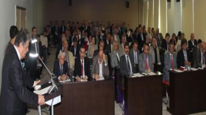 Hak&ouml;ver&rsquo;den 1/5000&rsquo;lik Planlara Yamalı Boh&ccedil;a Benzetmesi