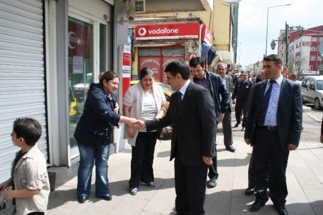 Başkan Bozkuş Esnafı Dinledi