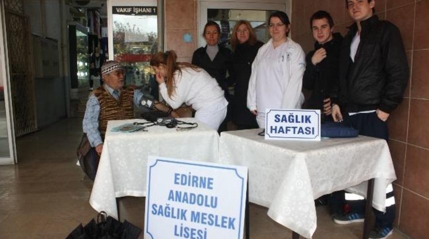 Vatandaşın Tansiyonunu &Ouml;l&ccedil;t&uuml;ler