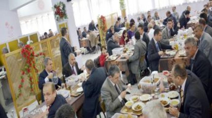 Kırıkkale Valiliği, Yemekhanesinde Ekmek Israfını &Ouml;nlemek I&ccedil;in &Ccedil;alışma Başlattı