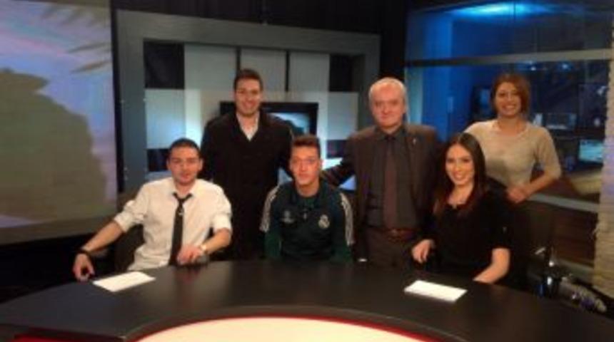 Real Madrid'in Yıldızı Mesut &Ouml;zil BJK TV'ye Konuk Oldu