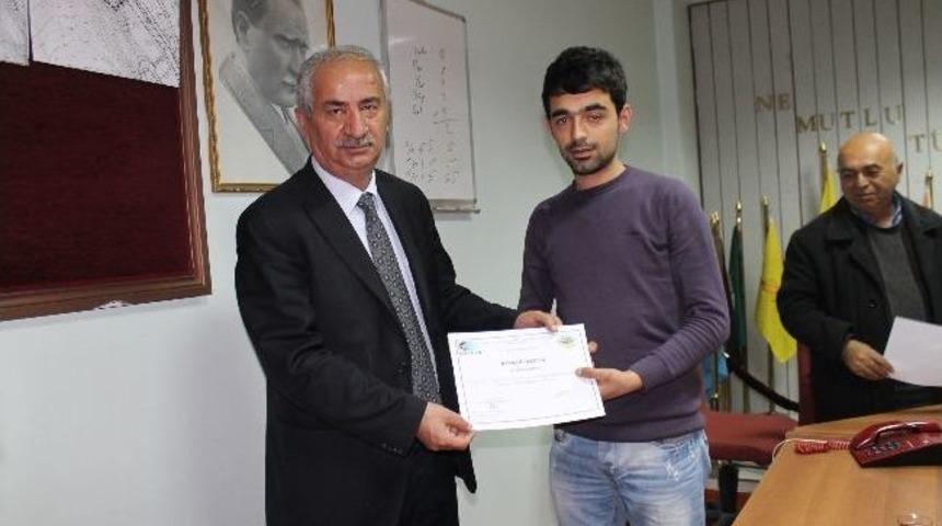 Akdağmadeni&rsquo;nde 54 Kosgeb Kursiyerine Sertifikaları Verildi