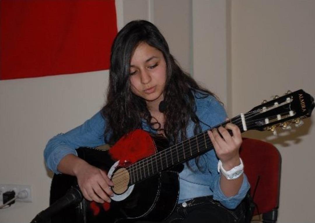 Kanser Hastalarına Moral Eğlencesi