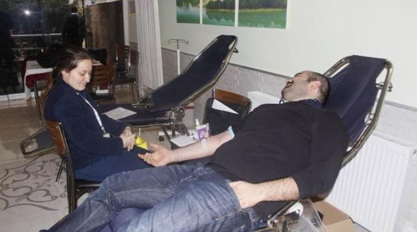 Bandırma Polisinden Kan Bağışı