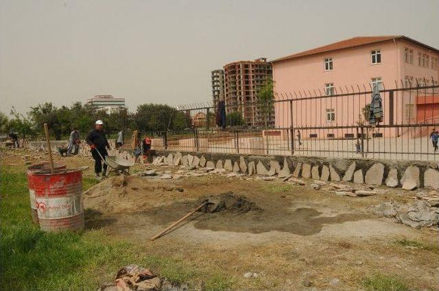 Manisa Belediyesi’nin Eğitime Desteği Devam Ediyor