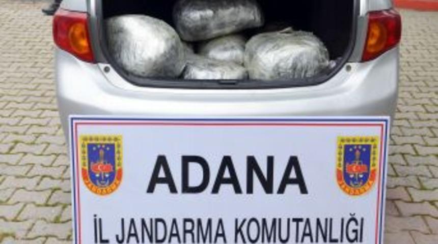 Adana'da 35 Bin Paket Ka&ccedil;ak Sigara, 52 Kilo Esrar Ele Ge&ccedil;irildi