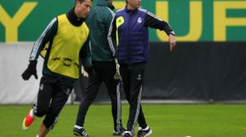 Jose Mourinho: Turu Ge&ccedil;mek I&ccedil;in Bu Ma&ccedil;ı Kazanmalıyız