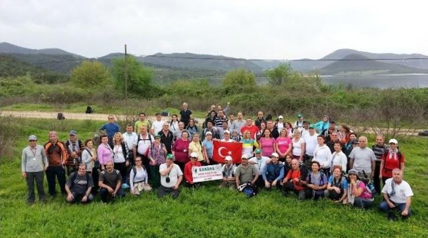 Karşıyaka Dağcılık Kul&uuml;b&uuml;, Değirmendere&rsquo;den &Ouml;zdere&rsquo;ye Doğa Y&uuml;r&uuml;y&uuml;ş&uuml; Yaptı