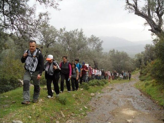 Efe Dağcılar Hacetdede Zirvesinde