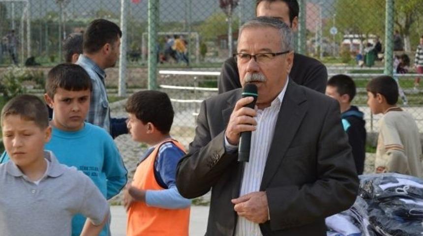 Kiraz Belediyesi&rsquo;nden G&uuml;reş Turnuvası