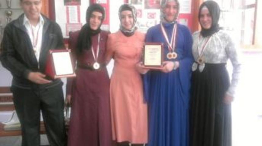 Arap&ccedil;a Bilgi Ve Etkinlik Yarışması Sonu&ccedil;landı