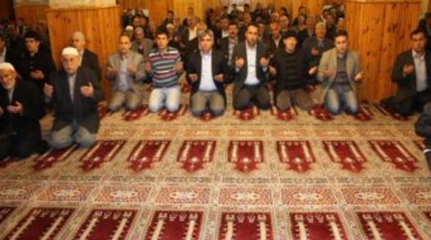 Yahyalı İl&ccedil;e Emniyet M&uuml;d&uuml;rl&uuml;ğ&uuml;, Şehitler I&ccedil;in Mevlit Okuttu