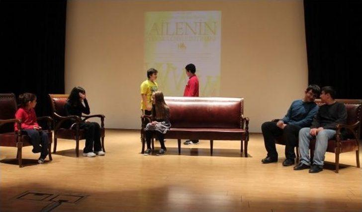 İhlas Koleji’nden Aile Ve Teknoloji Konferansı G1