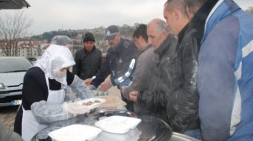 İzmit Belediyesi&rsquo;nde Yemek İhalesi