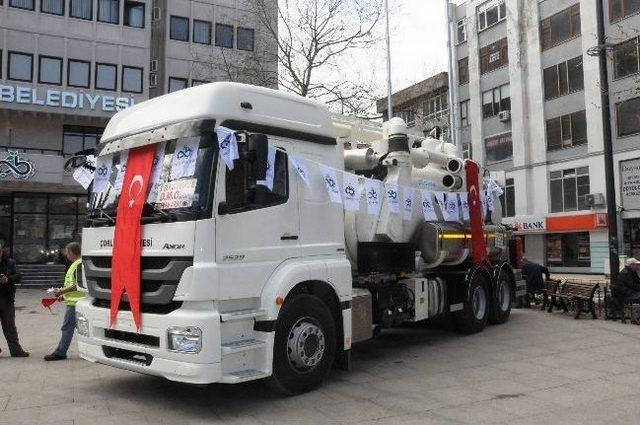 Çorlu Belediyesi Kombine Kanal Temizleme Aracı Satın Aldı