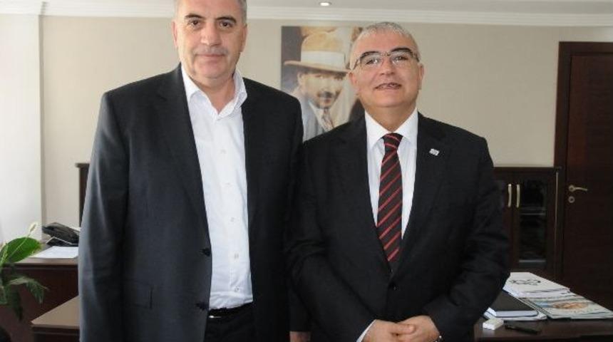 Sakarya B&uuml;y&uuml;kşehir Belediye Başkanı Zeki To&ccedil;oğlu&rsquo;ndan Başkan Baysan&rsquo;a Ziyaret