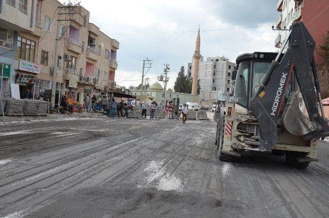 Ceylanpınar Caddesi'ne Kilitli Parke Taşı