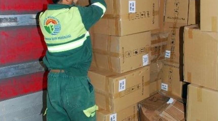 Tuzla, Suriyeli Sığınmacılara Yardımını S&uuml;rd&uuml;r&uuml;yor