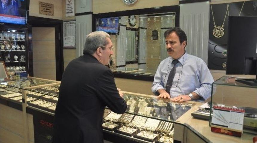 Başkan Vergili Esnaf Ziyaretlerini S&uuml;rd&uuml;r&uuml;yor