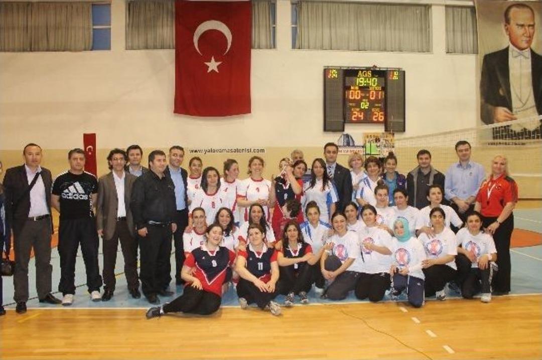 Yalova Devlet Hastanesi&rsquo;nin Sultanları Şampiyon Oldu