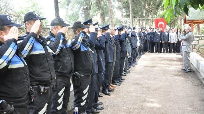 Kozan'da Şehit Polisler Dualarla Anıldı