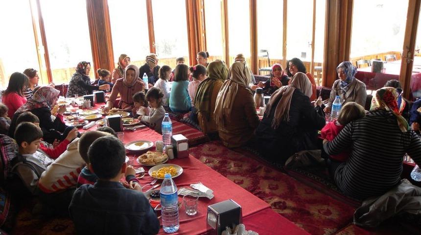 Kozan Bur&ccedil; Koleji Velileri Şanlıurfa&rsquo;yı Gezdi