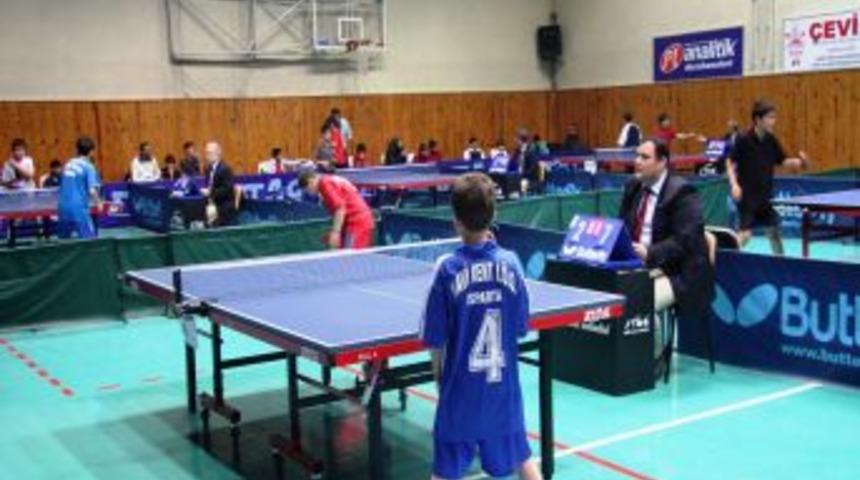 Minikler Masa Tenisi I&ccedil;in Burdur'da Buluştu