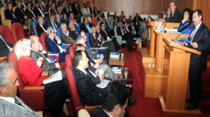 Etimesgut Belediyesi&rsquo;nde 2012 Yılı Faaliyet Raporu G&ouml;r&uuml;ş&uuml;ld&uuml;