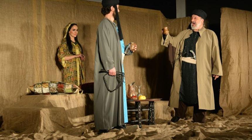 İneg&ouml;l Belediyesi 'Bilal-i Habeşi' Adlı Oyunu Sahneledi