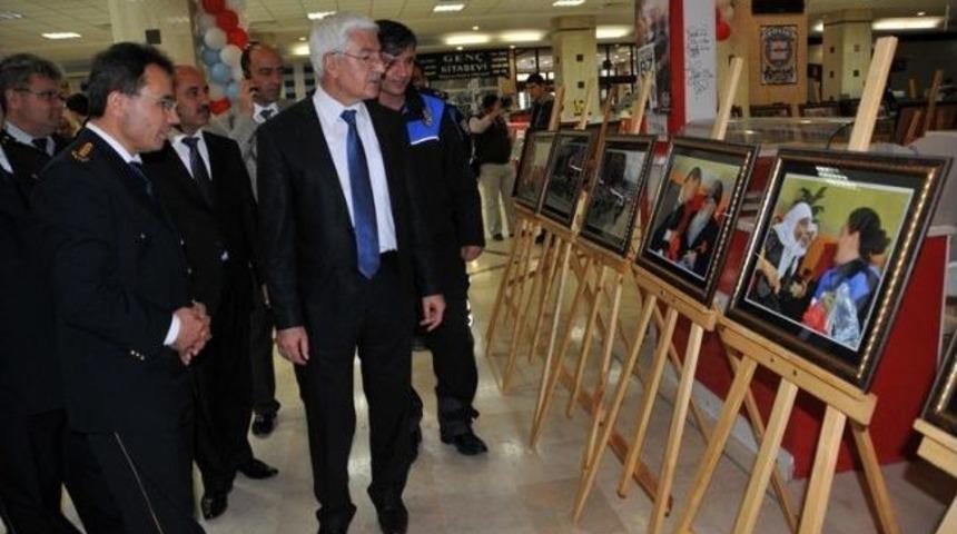 &ldquo;70 Karede Karaman Polisi&rdquo; Resim Sergisi A&ccedil;ıldı